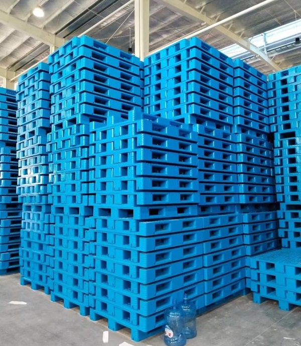 Plastic Pallets